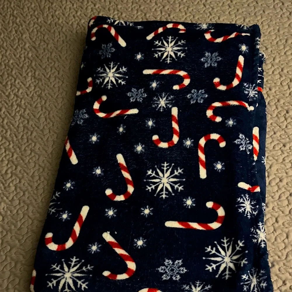 Holiday Time Blue and White Candy Cane and Snow Flakes Throw 50 x 60 inches